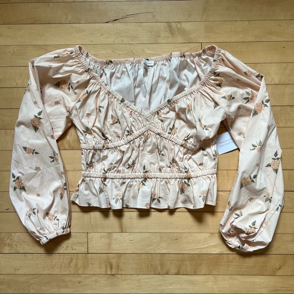 Backyard Roses Jenny Top - Picture 2 of 5